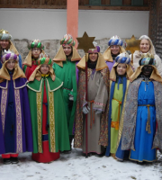Fest der Heiligen Drei Könige mit Wasserweihe und Ehrung der Sternsinger