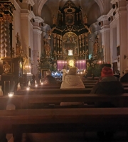 Erste Rorate feierlich gestaltet