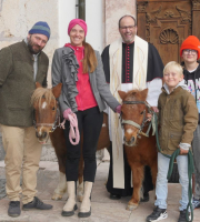 Tiersegnung in Mariathal – Ein besonderes Zeichen der Verbundenheit